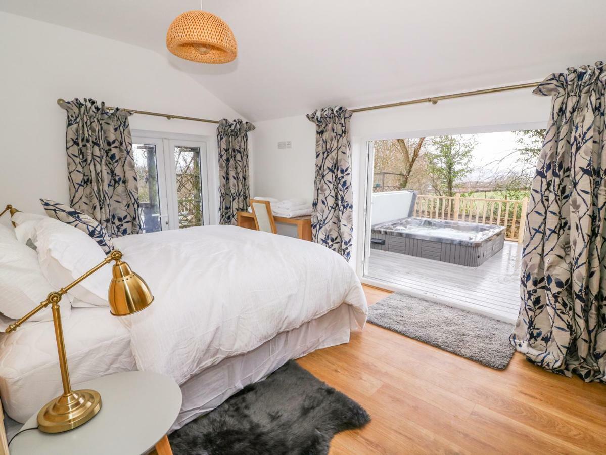 Crooked Hill Cottage Ammanford Eksteriør billede